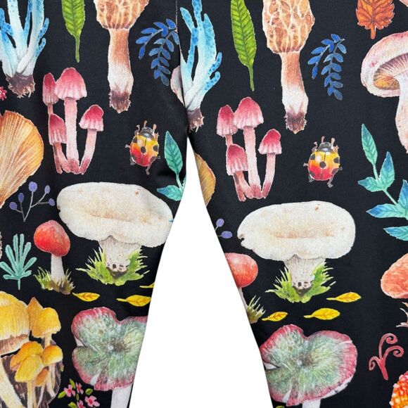 Society 6 Black with large print colorful mushroom Leggings Size XL - Picture 11 of 14